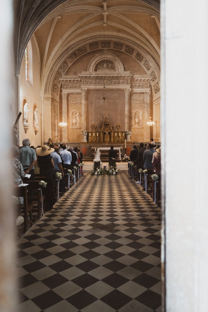 L'église des mariés dans les Landes